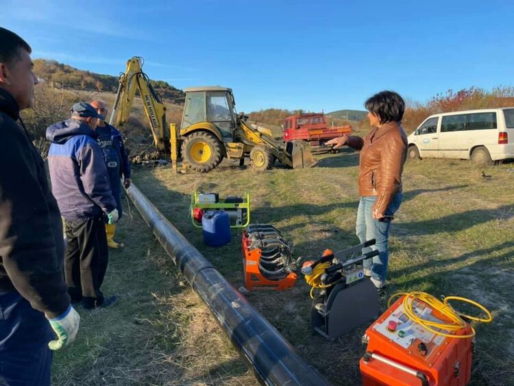 Полагат водопровода за Главатарци, парите са осигурени от Цвета Караянчева