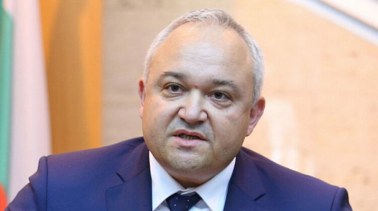 Правосъдният министър иска наказания за трима прокурори от разследването "Осемте джуджета"