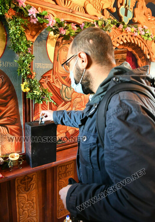 Днес почитаме Св.Мина-закрилникът на дома и семейството