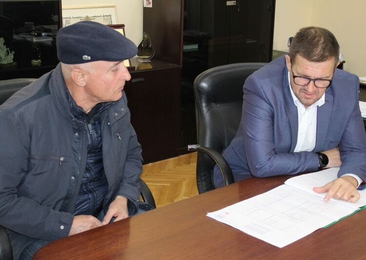 Подписаха договора за закрит плувен басейн в Хасково за 1.3 млн. лева