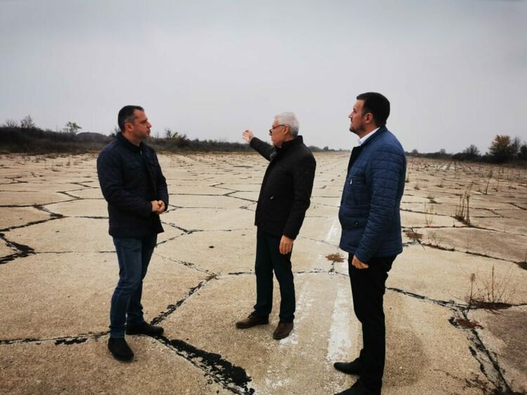 Делян Добрев: Бъдещият завод ще произвежда зелен водород от зелена енергия