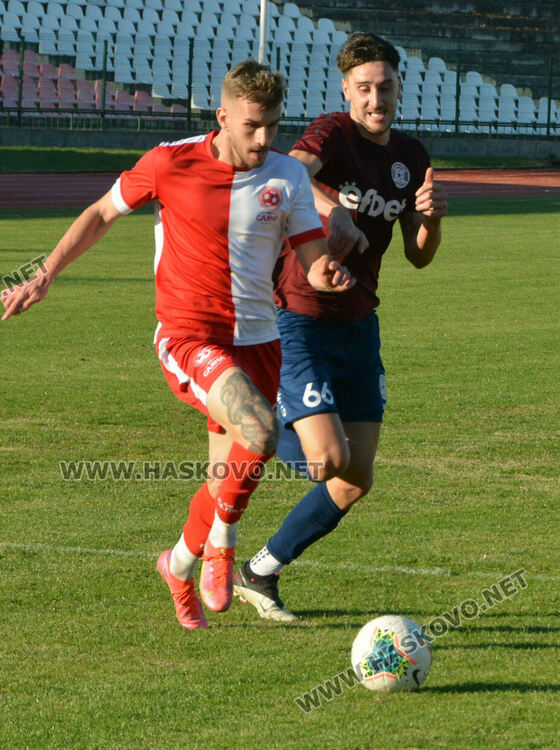 „Саяна Хасково“ победи „Загорец“ с 2:0 на „Ямача“