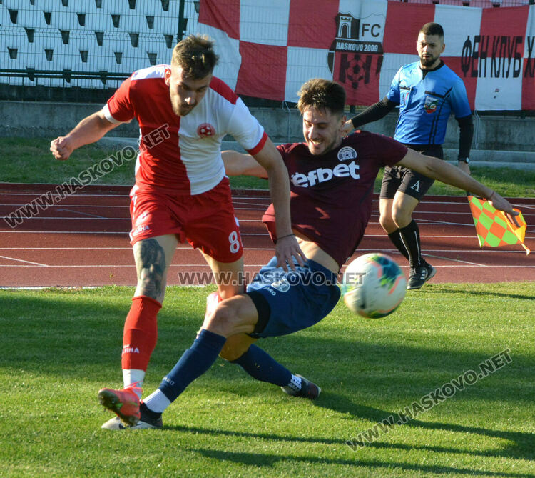 „Саяна Хасково“ победи „Загорец“ с 2:0 на „Ямача“