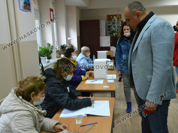 Владимир Маринов: Гласувах за сигурност, стабилност, прозрачност