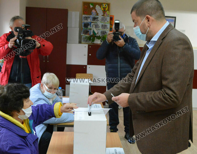 Владимир Маринов: Гласувах за сигурност, стабилност, прозрачност