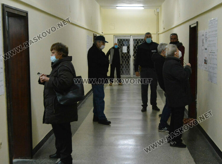 232 337 с право на глас в Хасковско на днешните избори 2 в 1