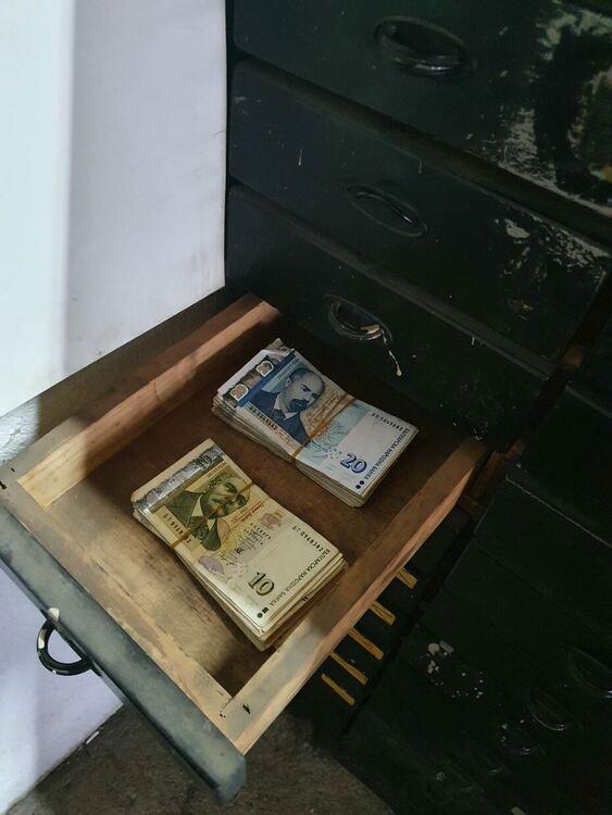 Задържаха мъж за купуване на гласове в Караманци