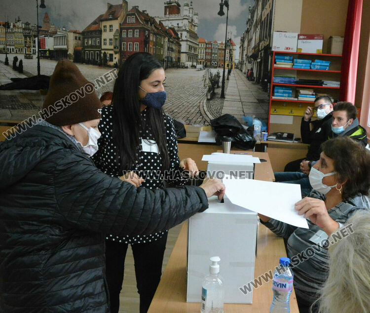 Отсъстващи членове на секции на старта на изборния ден