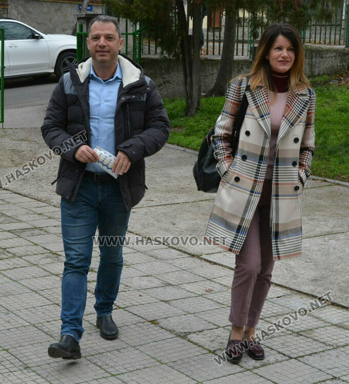 Делян Добрев: Гласувах за парламент и президент, които да изведат страната от кризата 