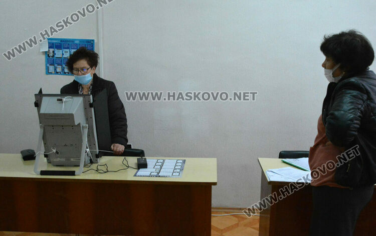 232 337 с право на глас в Хасковско на днешните избори 2 в 1