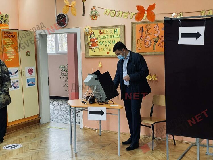 Кметът на Димитровград гласува за стабилност, предвидимост и сигурност