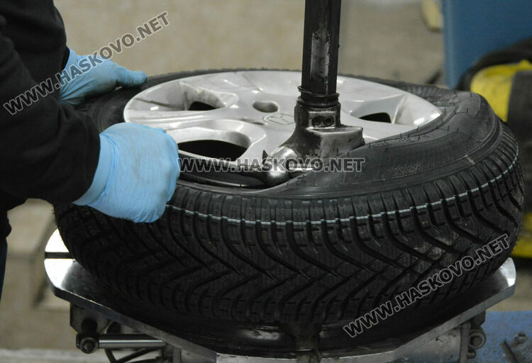 Скок на гумите с 10 %, все повече се купуват нови