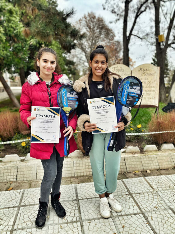 Връчиха наградите от конкурса ,,Любопитно за родния ми край - от архива на баба и дядо”