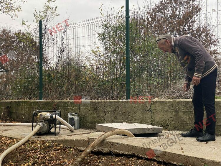 Наводни се новооткритият център за временно настаняване в Димитровград