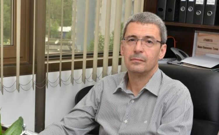 Проф. Гетов: Таблетките срещу COVID-19 ще се дават на определена група пациенти