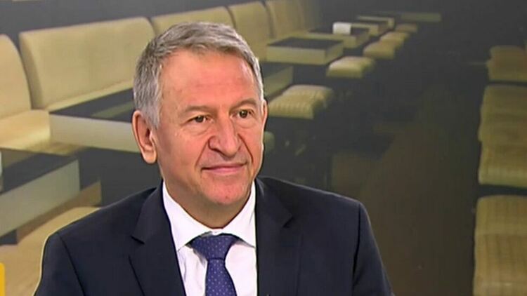 Здравният министър: Пречупихме вълната, която е най-тежката от досегашните