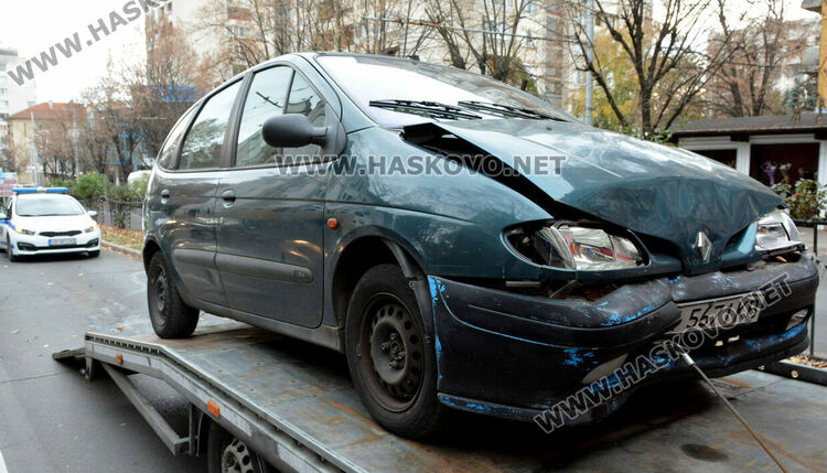 Вместо спирачка, газ:катастрофа