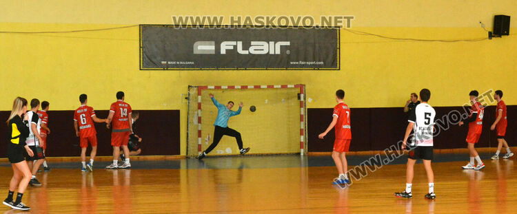 „Асти 91“ с победа във втория кръг на  мъжката хандбална Б група