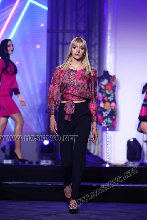 Калина Ленкова представи Хасково достойно сред красавиците на България