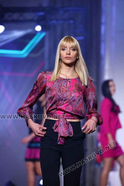 Калина Ленкова представи Хасково достойно сред красавиците на България