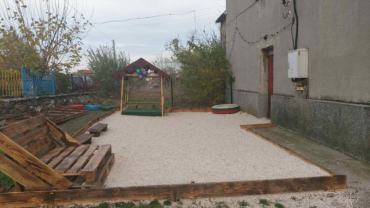 Откриха „Зелена класна стая“ в детската градина в Стамболийски