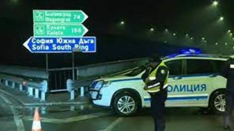 Тежък пътен инцидент край Боснек