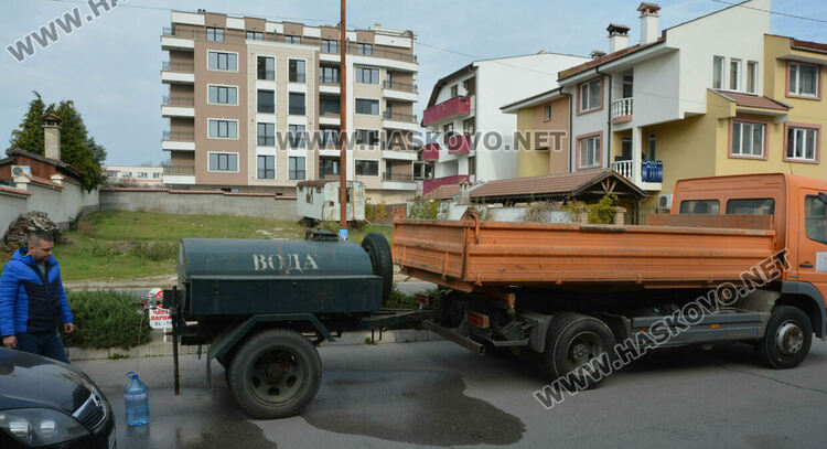 Опашка пред водоноската в „Бадема“ заради спряната вода