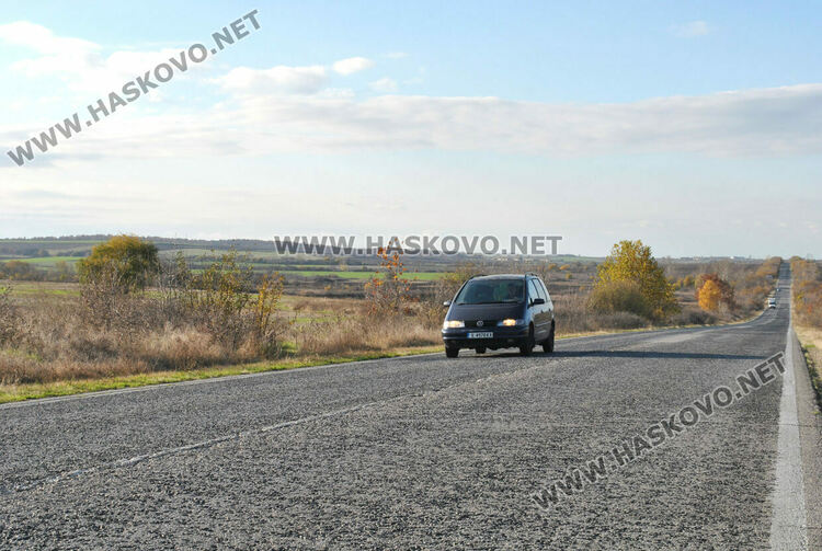 Водачи питат за ремонта на пътя от Хасково за Пловдив, жалват се за липсваща маркировка 