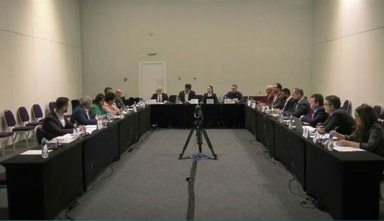 Преговорите за образование: Въвежда се дълго чаканата мандатност на училищните директори