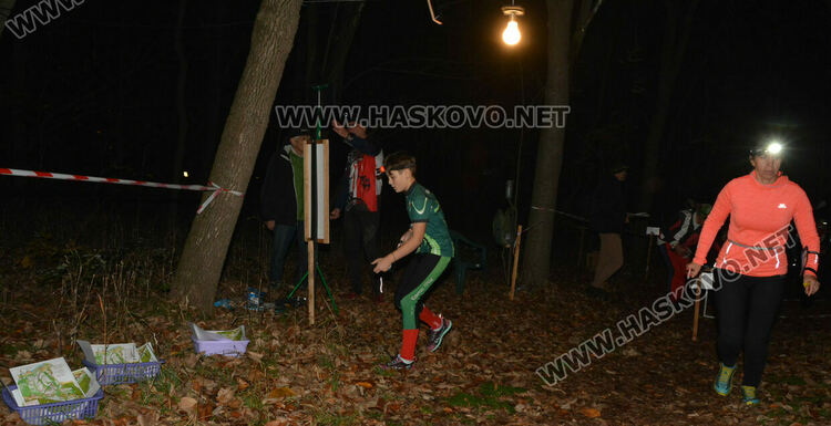“Сърнена гора” стана отборен победител в нощно ориентиране в Хасково