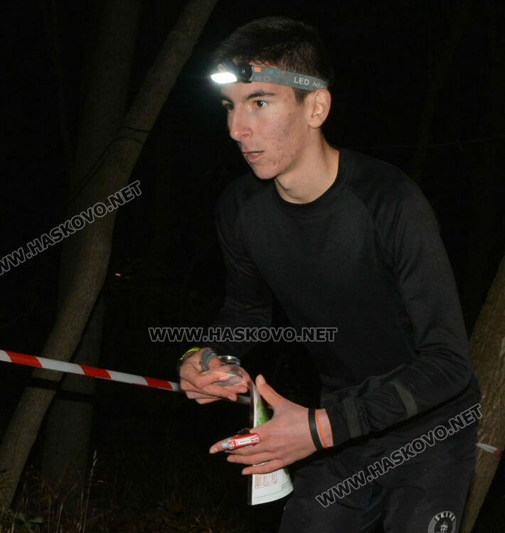 “Сърнена гора” стана отборен победител в нощно ориентиране в Хасково