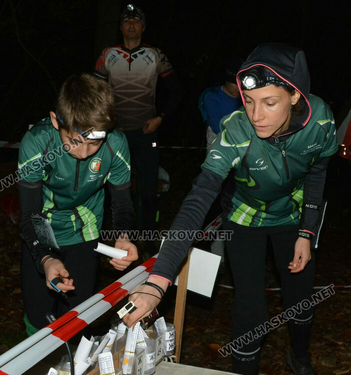 “Сърнена гора” стана отборен победител в нощно ориентиране в Хасково