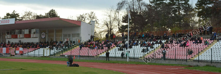 &ldquo;Саяна&rdquo; изпусна &ldquo;Левски&rdquo; (Крумовград) във футболното дерби в Хасково