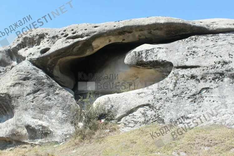 Култовият комплекс „Крокодила” при Добромирци има хилядолетна история