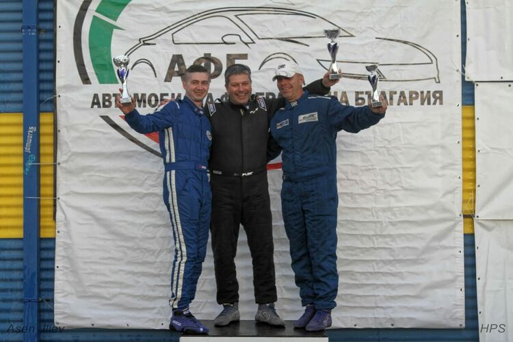 Първо място за Иван Бакърджиев в автомобилизма, Илия Вачев - трети