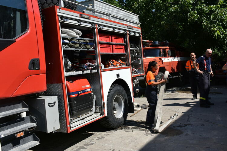 Възрастна жена и синът й загинаха при пожар в село Белащица