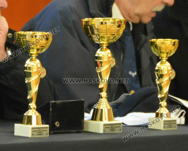 В Хасково започна Държавното лично отборно първенство по вдигане на тежести