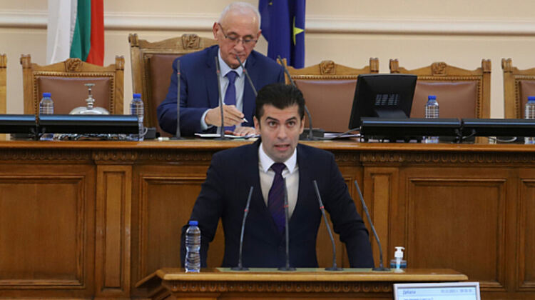 Петков: Време е да вложим нов смисъл в думите „народен представител”