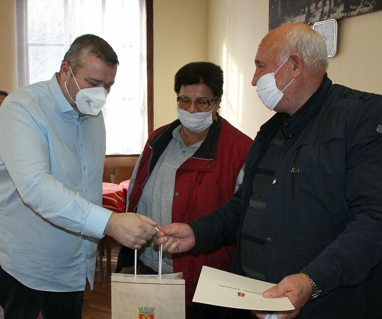 Международният ден на хората с увреждания: Още един повод да си подадем ръце