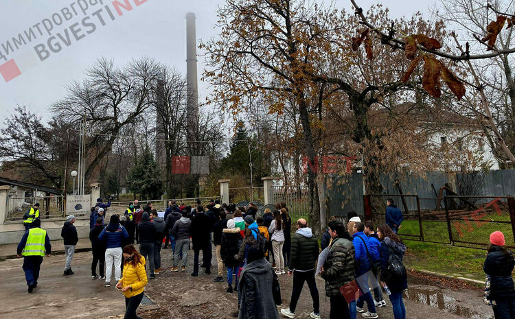 Протест в защита на чистия въздух в Димитровград блокира булеварди