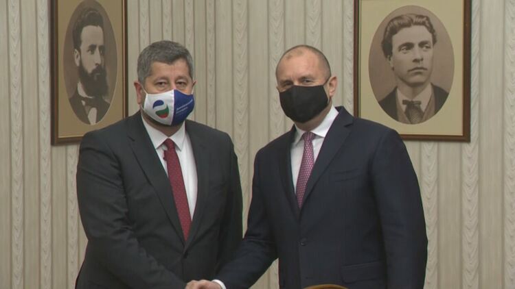 ДБ при президента Радев: Това управление е възможност да започнем промяната