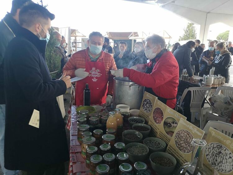 Смилянският фасул покори италианците в  Капанори 