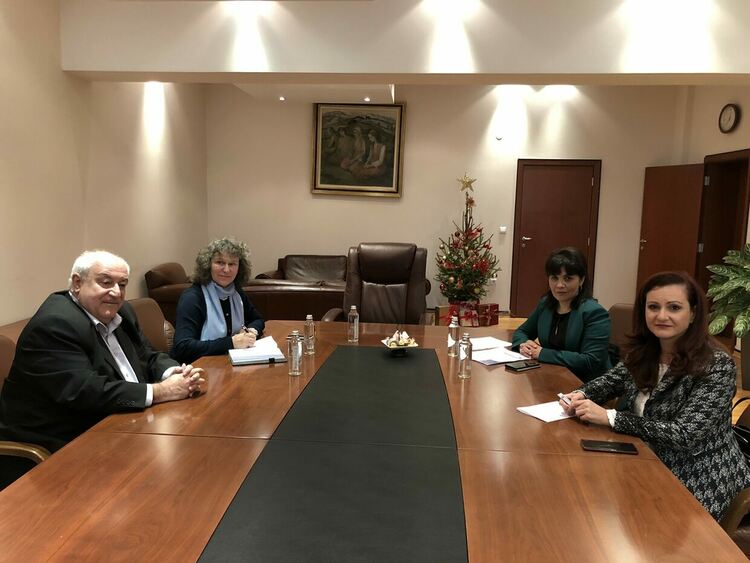 Министърът на околната среда и водите проведе работна среща за краткосрочни мерки спрямо ТЕЦ Марица 3