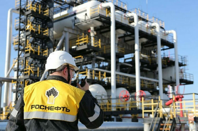 Путин нареди на Роснефт да започне да изнася газ за Европа
