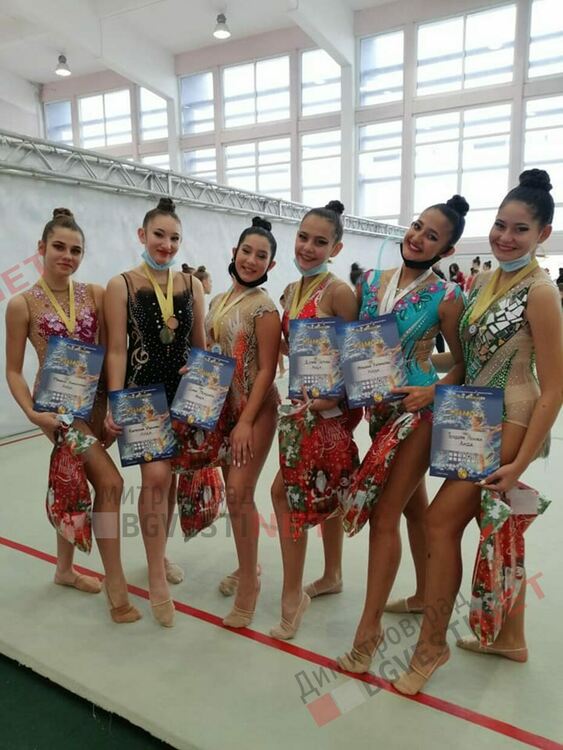 Гимнастички от Хасково, Кърджали и Димитровград се окичиха с множество медали на международен турнир