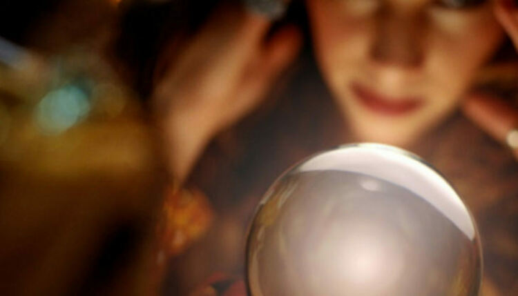 Врачки задигнаха 3900 лв от възрастна жена в Димитровград