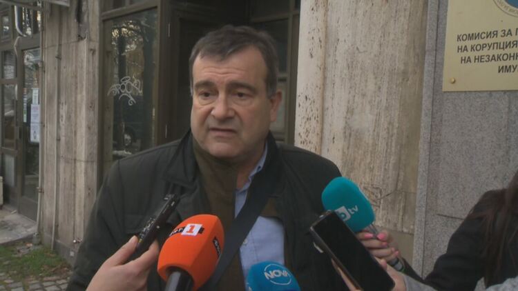 Бившият зам. здравен министър: Около тестовете за учениците има 4 проблема