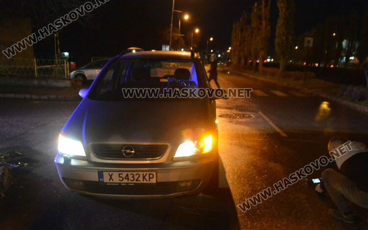 Водач на Опел блъсна дете на пешеходна пътека в Хасково