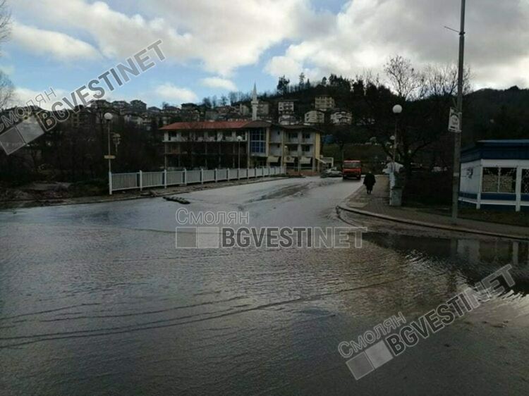 Смолян, Девин и Мадан също обявиха бедствено положение. Влиза в сила частично и за цялата област