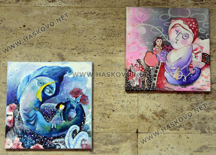 Малките художниците от „Колорит“ украсиха детска поликлиника в Хасково